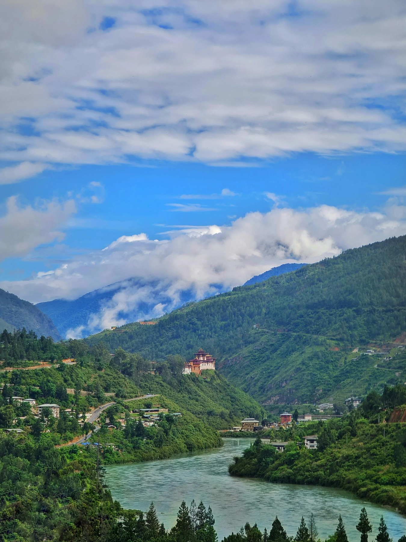 Summit Hotels & Resorts expands into Arunachal Pradesh with Rungkhung Village Resort in Dirang